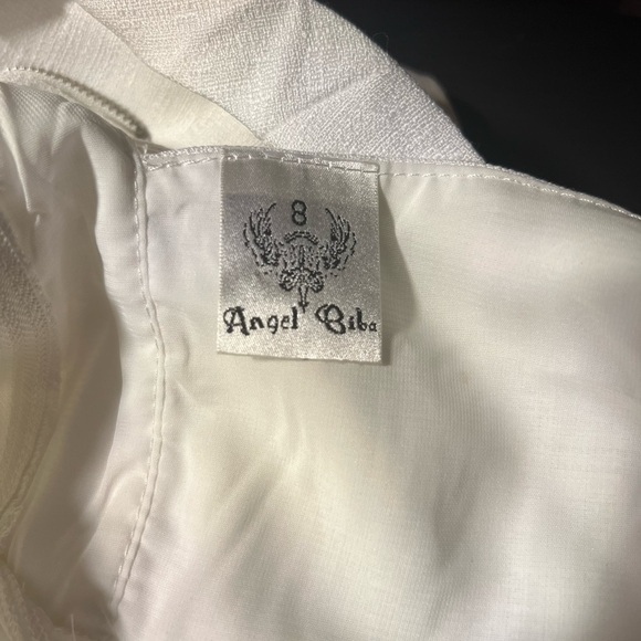 🤍🤍EUC-CLASSY ANGEL BIBA WHITE HALTER DRESS. ZIPS UP BACK. SZ 8🤍🤍 - Picture 5 of 8